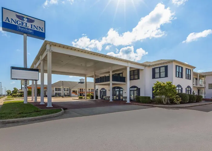 Angel Inn Near Imax, A Travelodge By Wyndham